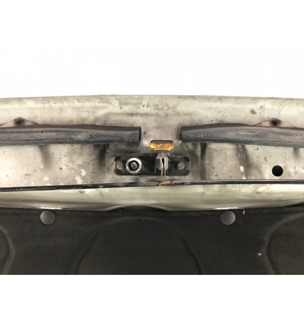 Капот бу для Land Rover Discovery 2 2.5,  2004 г.