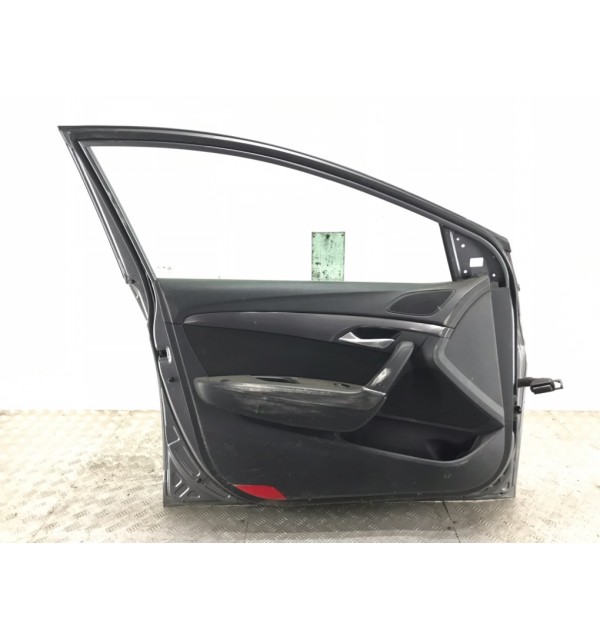 Дверь передняя левая бу для Hyundai i40  1.7 CRDi,  2013 г.