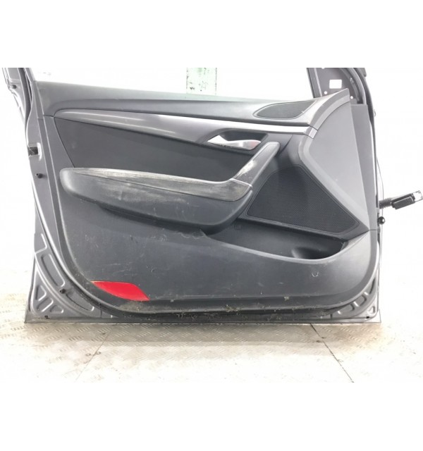Дверь передняя левая бу для Hyundai i40  1.7 CRDi,  2013 г.