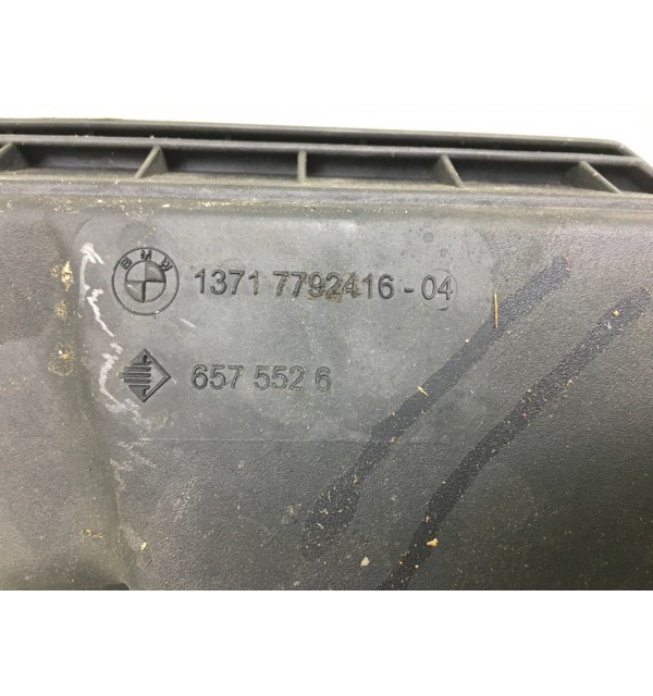 Корпус воздушного фильтра бу для BMW 5 E60/E61 2.0 TD,  2009 г.