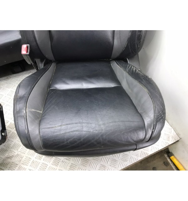 Салон (комплект сидений) бу для Mazda CX-9  3.5 i,  2007 г.