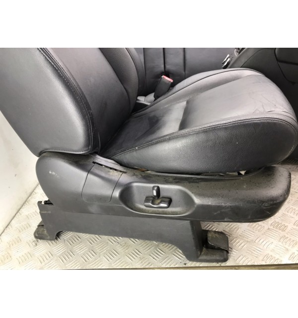 Салон (комплект сидений) бу для Mazda CX-9  3.5 i,  2007 г.