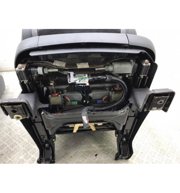 Салон (комплект сидений) бу для Mazda CX-9  3.5 i,  2007 г.