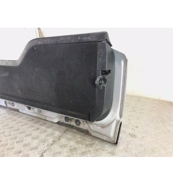 Крышка багажника бу для Land Rover Discovery 3 2.7,  2006 г. бу контрактные купить в Спб