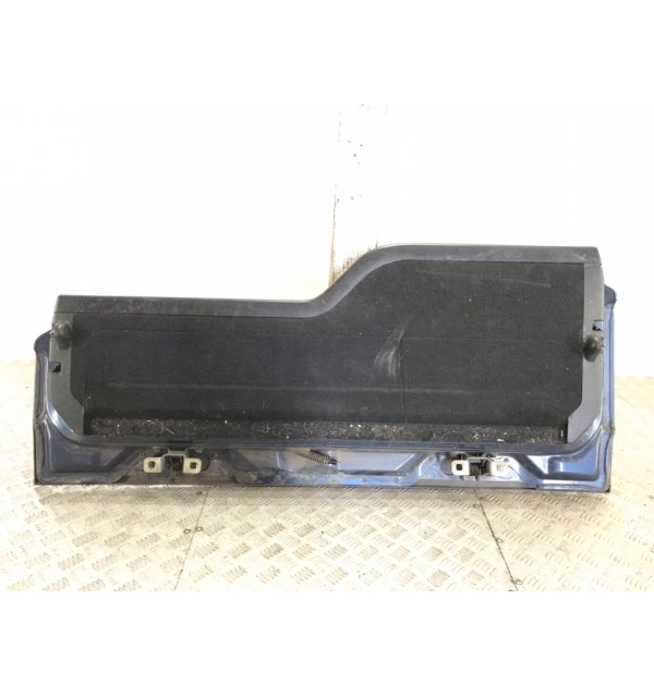 Крышка багажника бу для Land Rover Discovery  2.7,  2007 г. бу контрактные купить в Спб