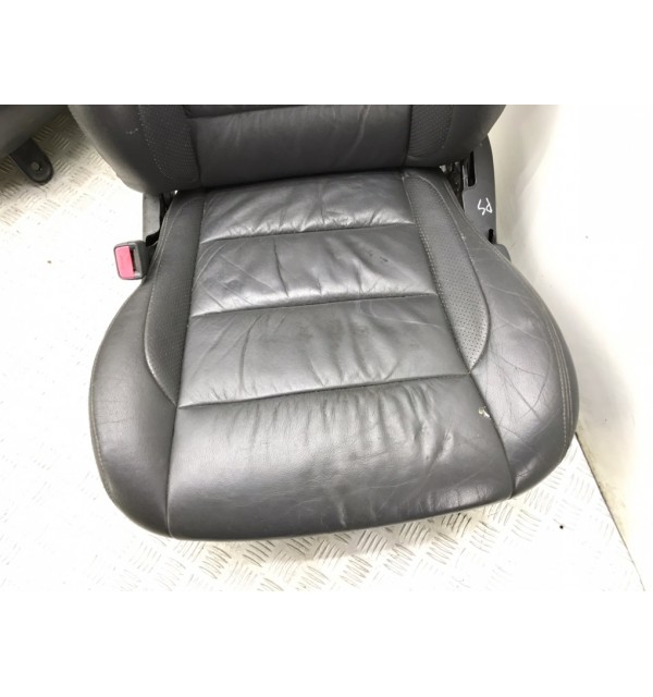 Салон (комплект сидений) бу для Ford Ranger  2.5 TD,  2004 г. бу контрактные купить в Спб