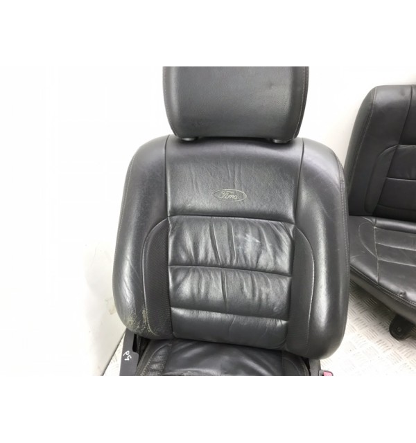Салон (комплект сидений) бу для Ford Ranger  2.5 TD,  2004 г. бу контрактные купить в Спб