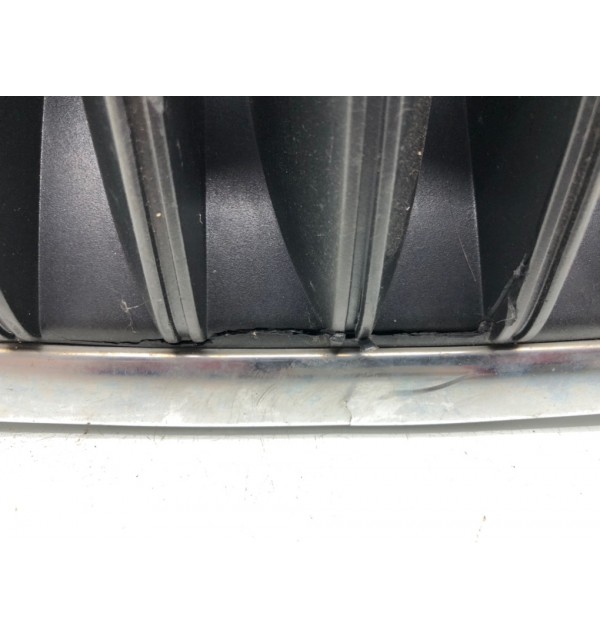 Решетка радиатора бу для Skoda Octavia  1.6 TDi,  2011 г. бу контрактные купить в Спб