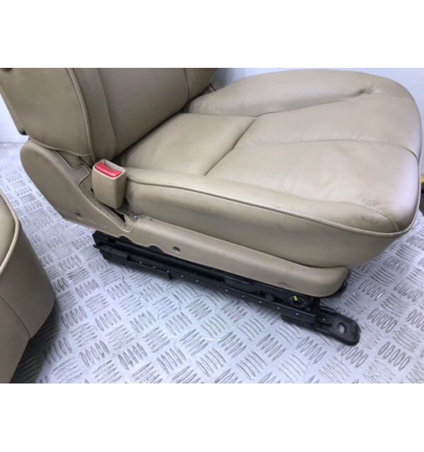 Салон (комплект сидений) бу для Mitsubishi Galant  2.5 i,  1998 г.