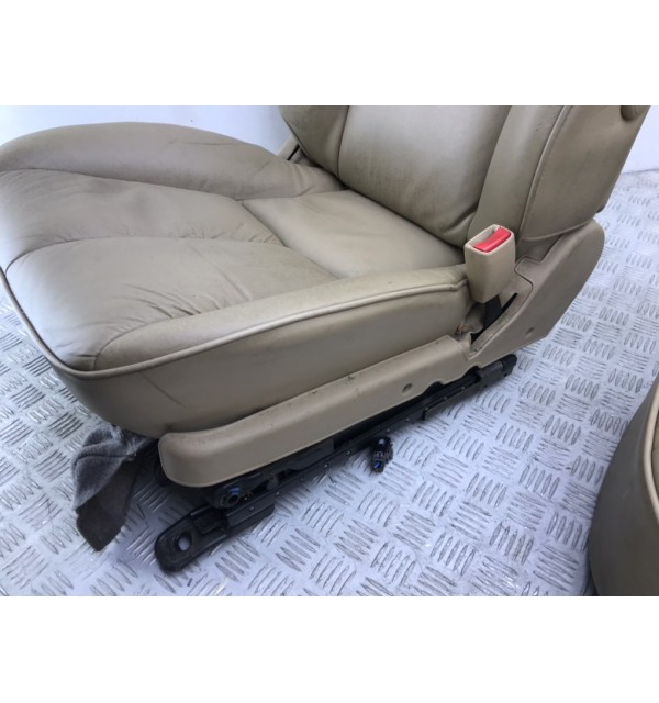 Салон (комплект сидений) бу для Mitsubishi Galant  2.5 i,  1998 г.