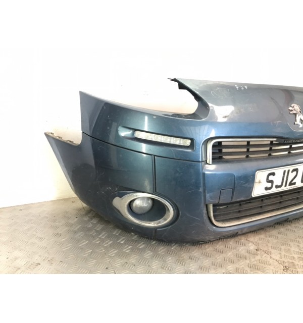 Бампер передний бу для Peugeot Partner  1.6,  2012 г. бу контрактные купить в Спб