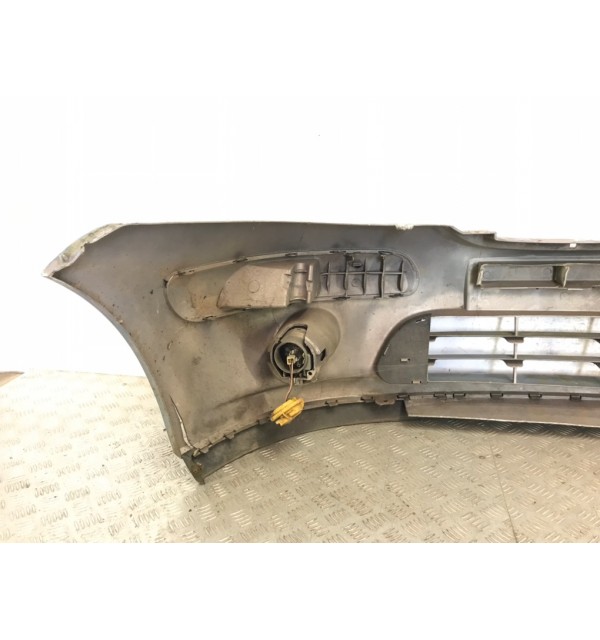 Бампер передний бу для Citroen C3  1.4,  2008 г. бу контрактные купить в Спб