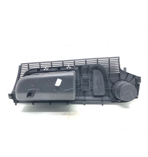 Бардачок бу для Land Rover Discovery  2.7,  2007 г. бу контрактные купить в Спб