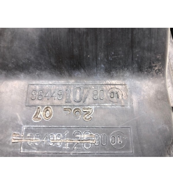 Корпус воздушного фильтра бу для Peugeot 407  2.0 HDi,  2007 г. бу контрактные купить в Спб