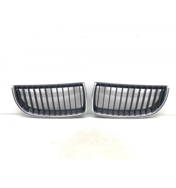 Решетка радиатора бу для BMW 3 E90/E91/E92/E93 2.0,  2007 г. бу контрактные купить в Спб