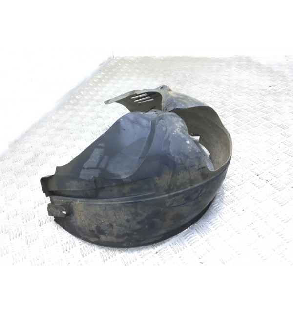 Защита арок передняя правая (подкрылок) бу для Ford Fiesta  1.4 TDCi,  2004 г.
