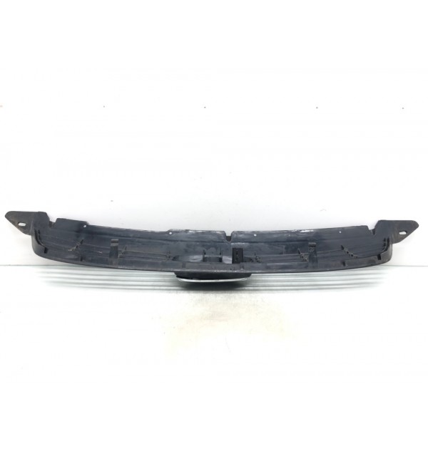 Решетка радиатора бу для Ford Focus 2 1.8,  2008 г.