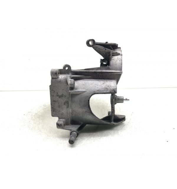 Кронштейн бу для Citroen C3 Picasso  1.6 HDi,  2011 г. бу контрактные купить в Спб