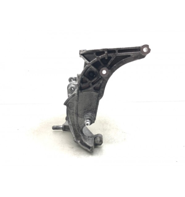 Кронштейн бу для Citroen C3 Picasso  1.6 HDi,  2011 г. бу контрактные купить в Спб