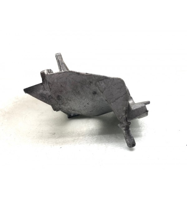 Кронштейн бу для Citroen C3 Picasso  1.6 HDi,  2011 г. бу контрактные купить в Спб