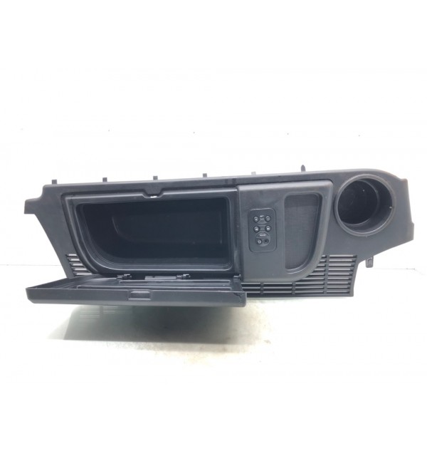 Бардачок бу для Land Rover Discovery 3 2.7,  2006 г. бу контрактные купить в Спб