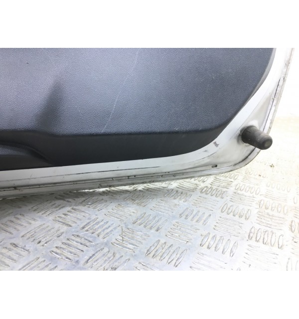 Крышка багажника бу для Ford Fiesta  1.6 TDCi,  2009 г. бу контрактные купить в Спб