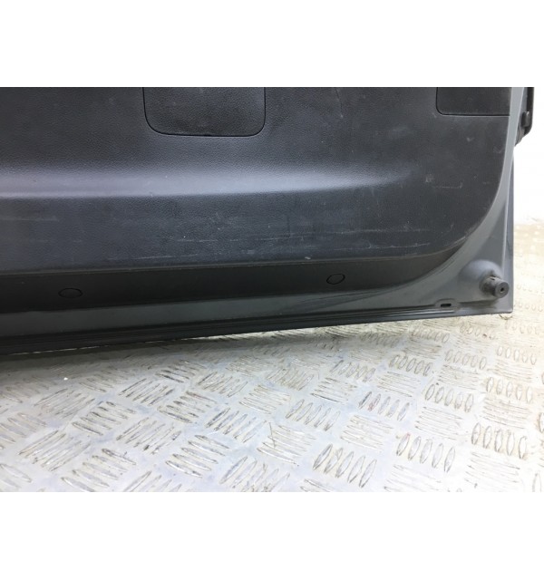 Крышка багажника бу для Chevrolet Orlando  2.0 CDi,  2011 г. бу контрактные купить в Спб