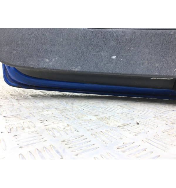Крышка багажника бу для Volkswagen Touran  1.9 TDi,  2006 г. бу контрактные купить в Спб