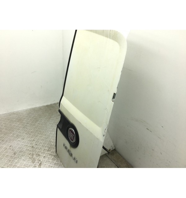 Дверь задняя распашная правая бу для Fiat Doblo  1.3 JTD,  2012 г. бу контрактные купить в Спб