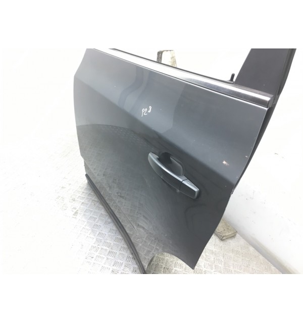 Дверь задняя левая бу для Chevrolet Orlando  2.0 CDi,  2011 г. бу контрактные купить в Спб