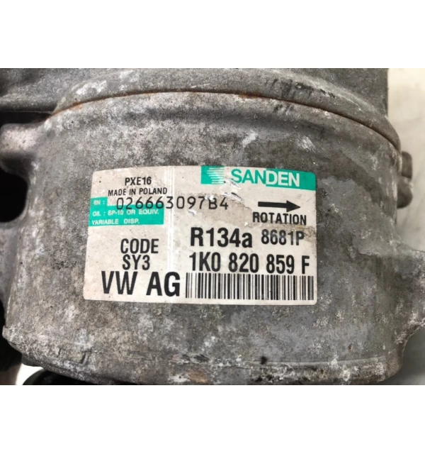 Компрессор кондиционера бу для Volkswagen Passat B6 2.0 TDi,  2007 г. бу контрактные купить в Спб