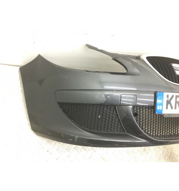 Бампер передний бу для Seat Altea  1.6 i,  2009 г.