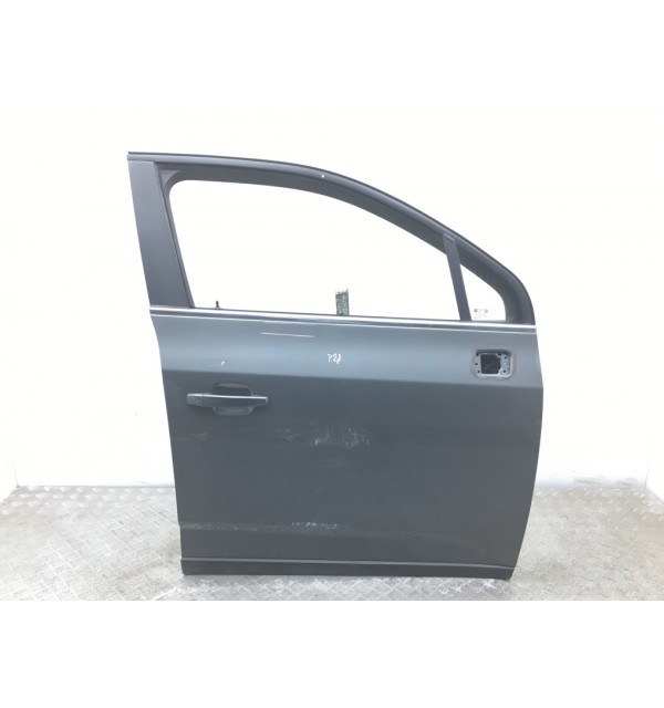 Дверь передняя правая бу для Chevrolet Orlando  2.0 CDi,  2011 г. бу контрактные купить в Спб
