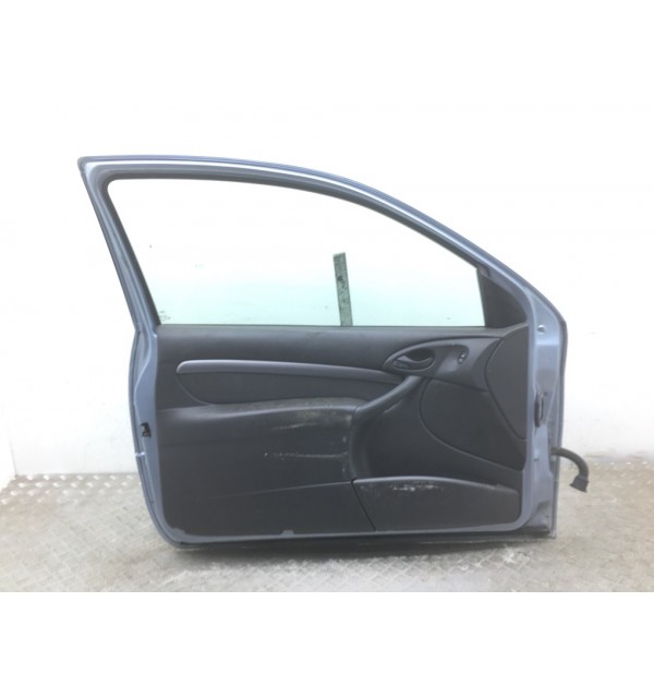 Дверь передняя левая бу для Ford Focus 1 1.6 i,  2004 г. бу контрактные купить в Спб