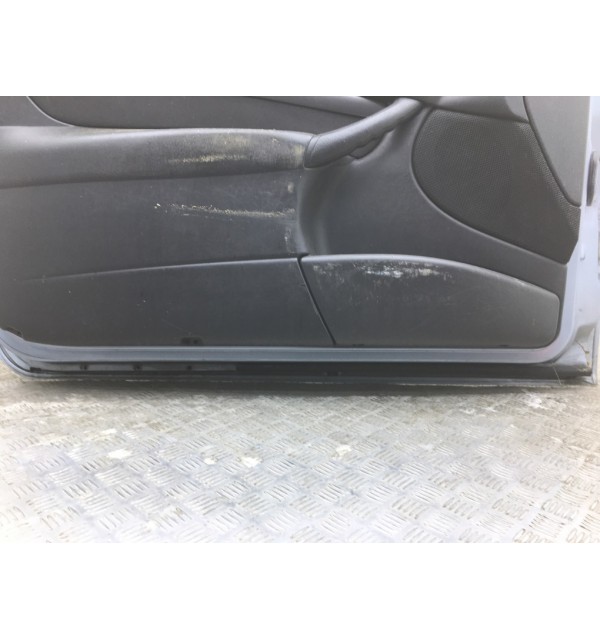 Дверь передняя левая бу для Ford Focus 1 1.6 i,  2004 г. бу контрактные купить в Спб