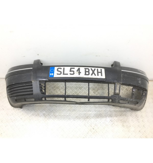 Бампер передний бу для Volkswagen Passat B5 2.0 i,  2004 г. бу контрактные купить в Спб