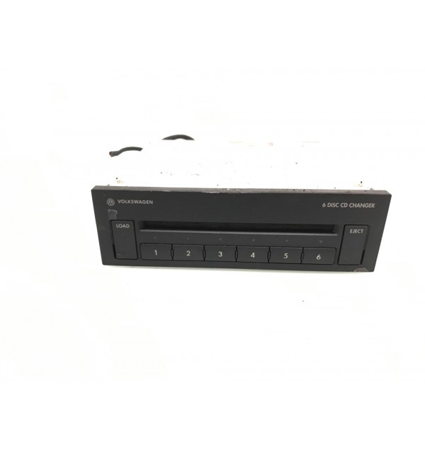 CD-чейнджер бу для Volkswagen Bora  1.9 TDi,  2002 г.