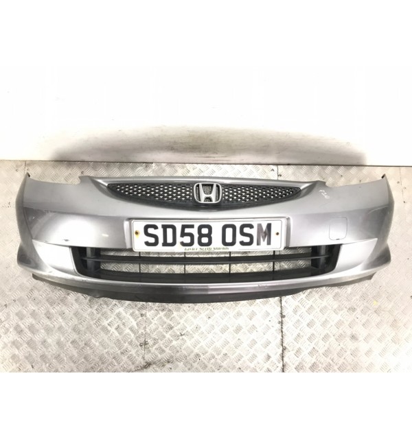 Бампер передний бу для Honda Jazz  1.2,  2008 г. бу контрактные купить в Спб