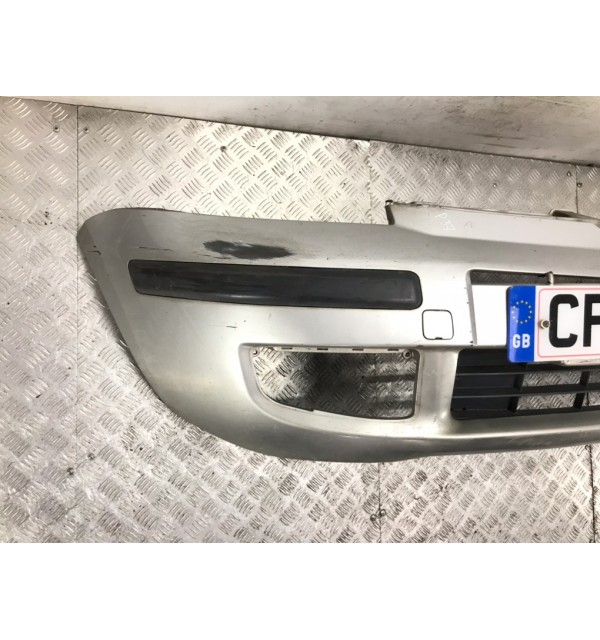 Бампер передний бу для Fiat Panda  1.2 i,  2006 г.