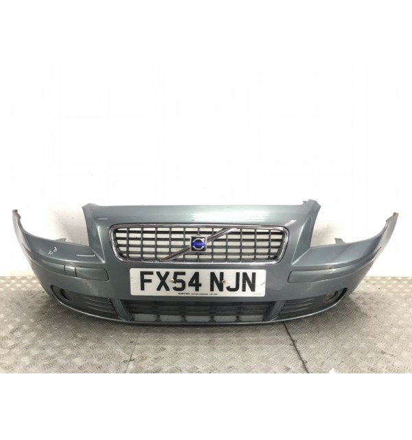 Бампер передний бу для Volvo S40  2.0,  2004 г. бу контрактные купить в Спб