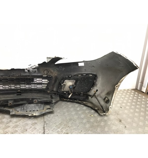 Бампер передний бу для Mazda 6   2.2,  2009 г. бу контрактные купить в Спб