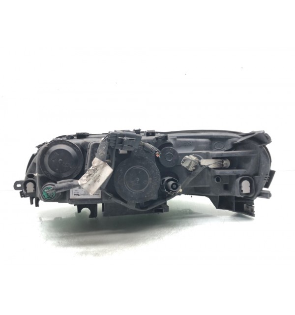 Фара правая бу для Volvo XC70  2.4 TD,  2007 г. бу контрактные купить в Спб