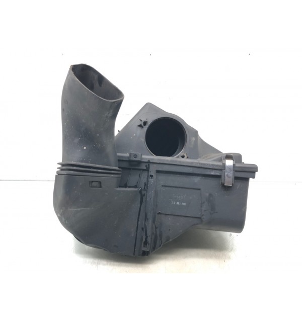 Корпус воздушного фильтра бу для BMW 3 E90/E91/E92/E93 2.0,  2008 г. бу контрактные купить в Спб