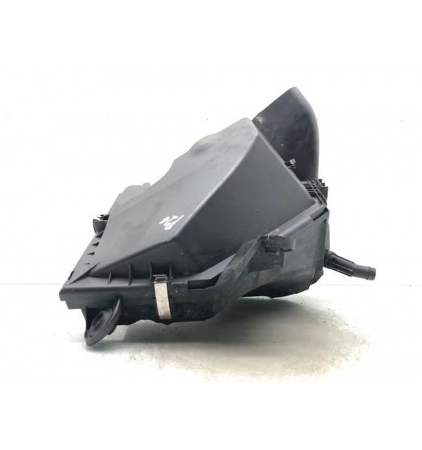 Корпус воздушного фильтра бу для BMW 3 E90/E91/E92/E93 2.0,  2008 г. бу контрактные купить в Спб