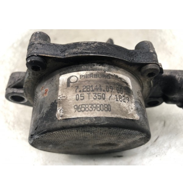 Насос вакуумный бу для Citroen C2  1.4 HDi,  2006 г.