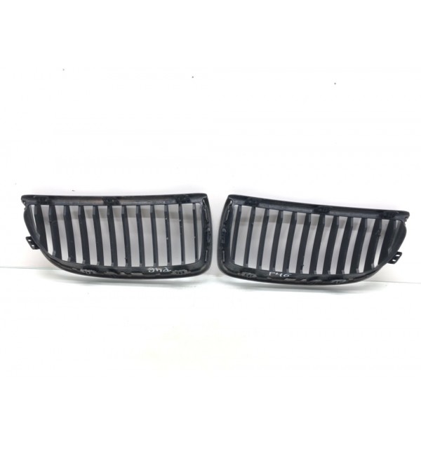 Решетка радиатора бу для BMW 3 E90/E91/E92/E93 2.0,  2008 г. бу контрактные купить в Спб