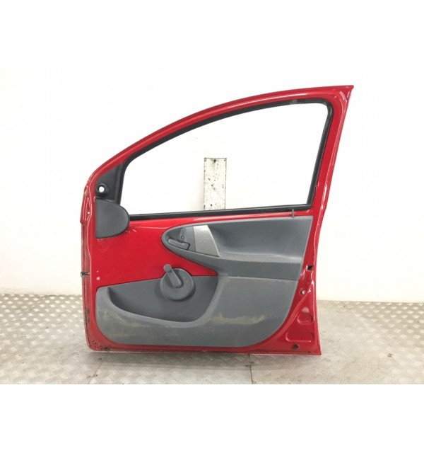 Дверь передняя правая бу для Citroen C1  1.0,  2008 г. бу контрактные купить в Спб