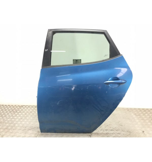 Дверь задняя левая бу для Kia Venga  1.4,  2010 г. бу контрактные купить в Спб