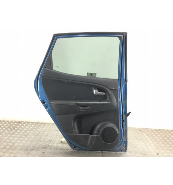 Дверь задняя левая бу для Kia Venga  1.4,  2010 г. бу контрактные купить в Спб