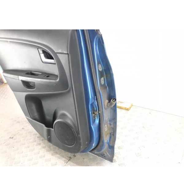 Дверь задняя левая бу для Kia Venga  1.4,  2010 г. бу контрактные купить в Спб